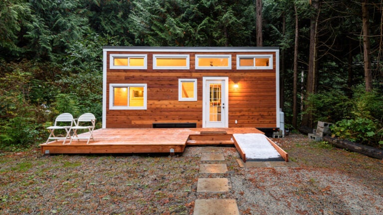 4 Tiny Houses as Inspiration For Creating a Home Office Amid COVID-19