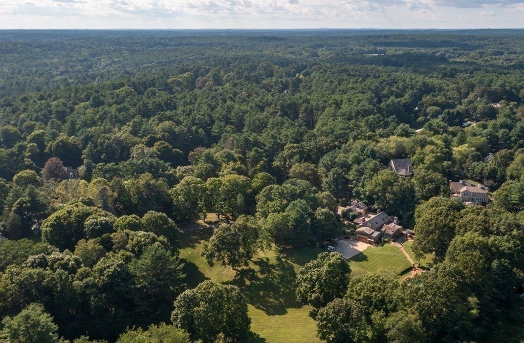 Joe-Perry-Duxbury-Home-Aerial