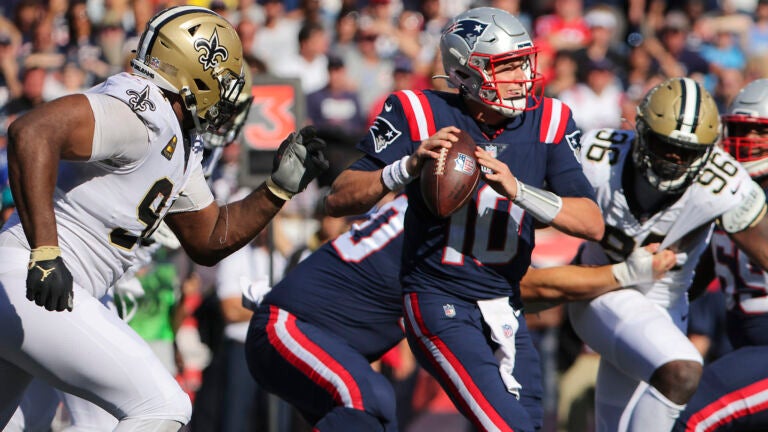 Mac Jones was not good against the Bucs: Patriots' rookie QB overhyped by  NBC's Cris Collinsworth.