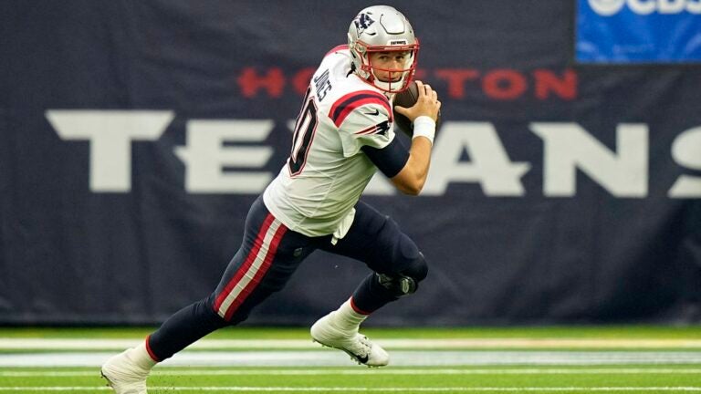 Jones, Patriots defeat Texans with game-winning field goal