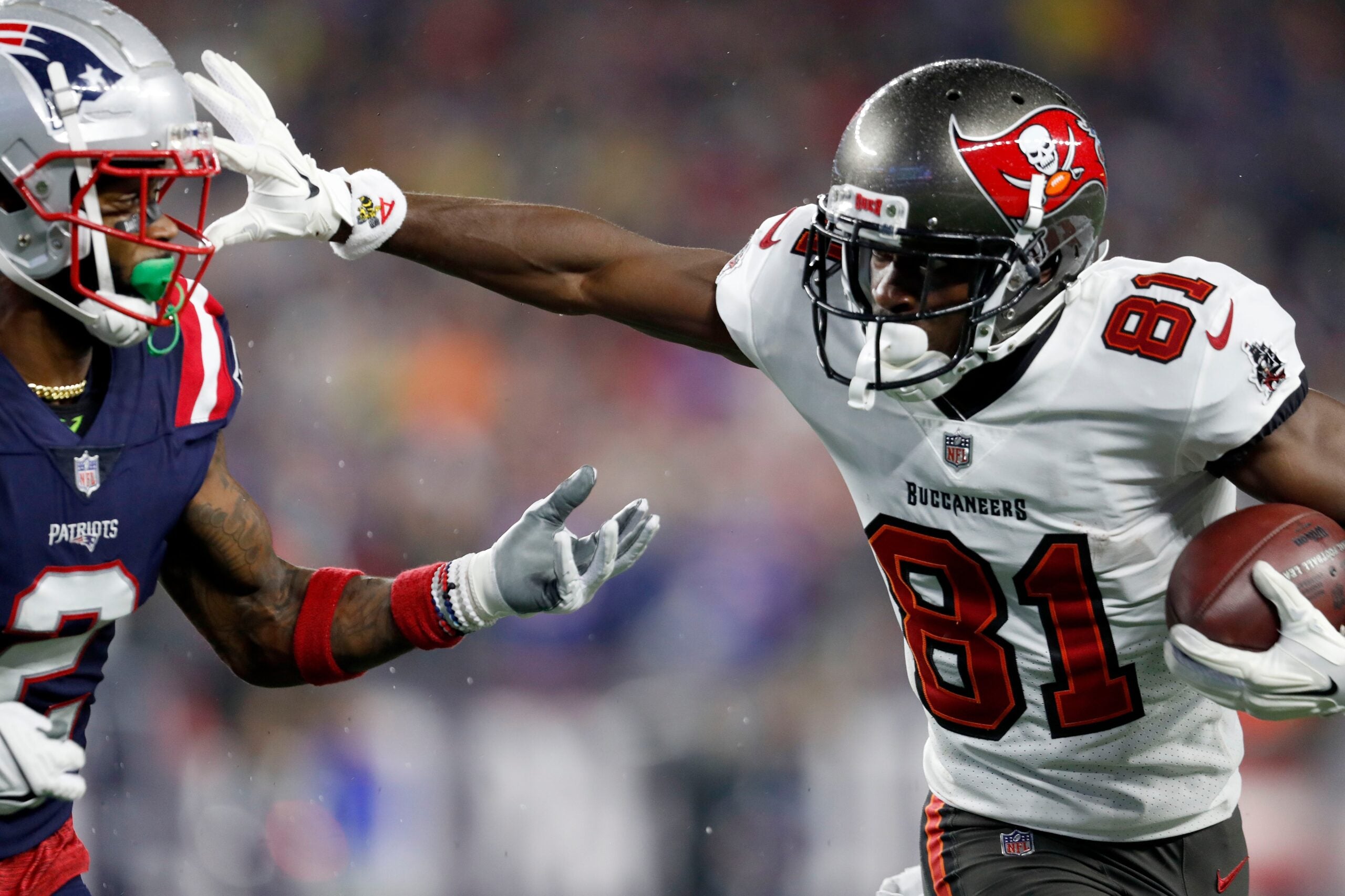 Antonio Brown to Tampa Bay Buccaneers: 'A fascinating gamble', NFL News