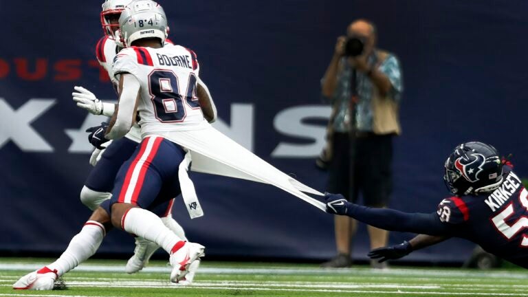 Mac Jones says he should've tackled Chandler Jones on game-winning TD:  'That's my fault' 