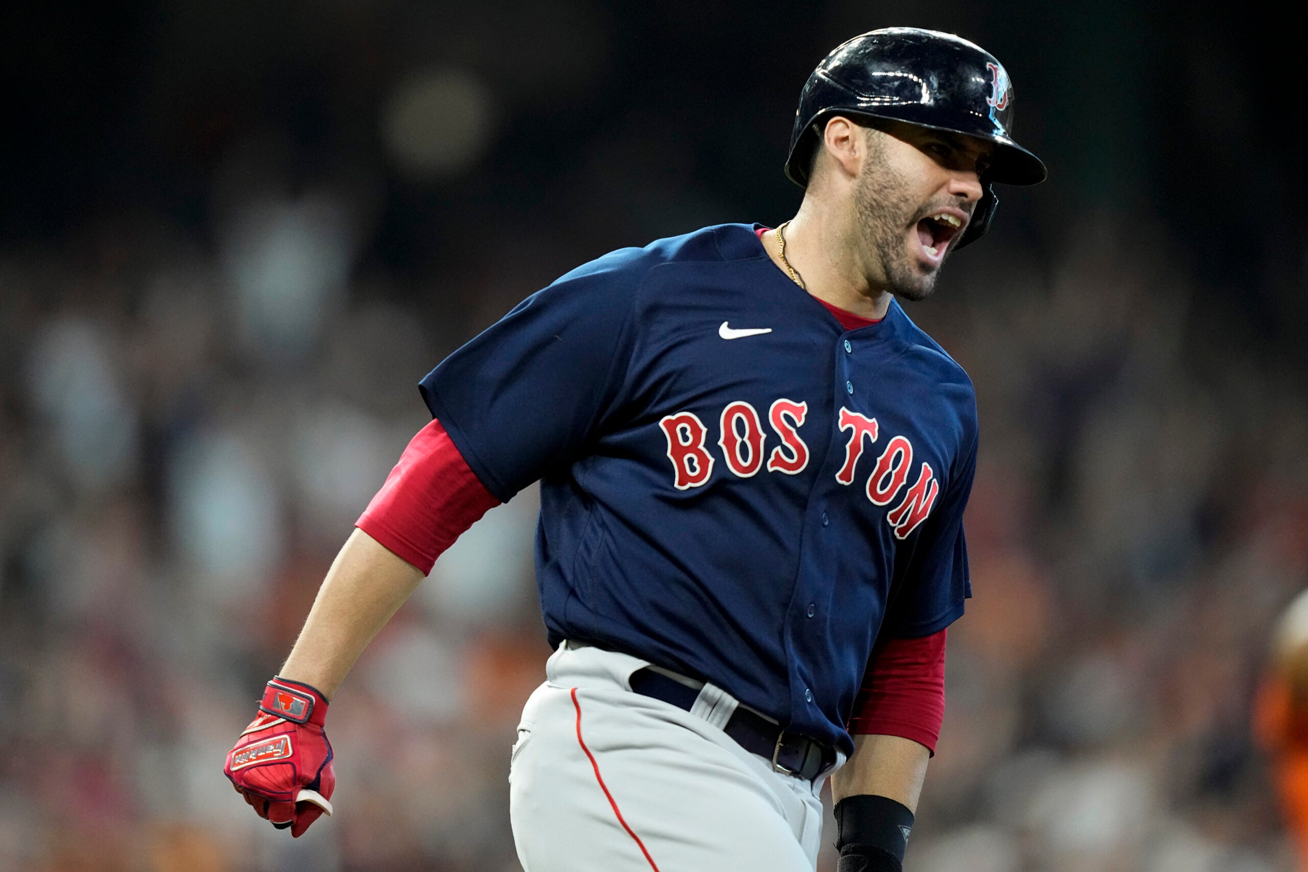 Red Sox Beat Astros in Game 2 to Tie ALCS - The New York Times