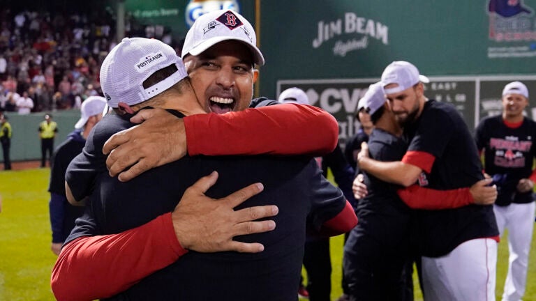 Christian Vazquez, Red Sox soak up walk-off victory - The Boston Globe