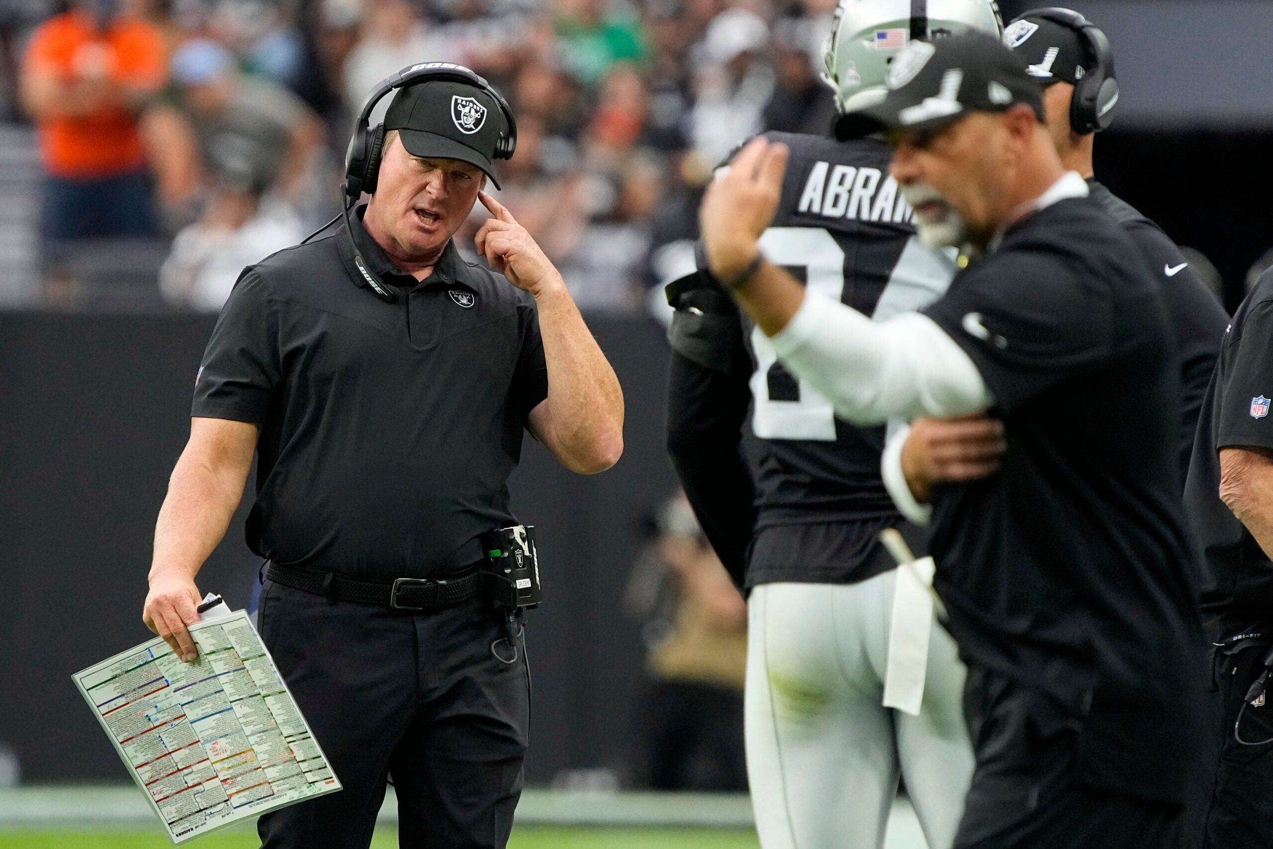 John is doing. Raiders coach. Груден. Jon Gruden Balding. Jon Gruden topless.