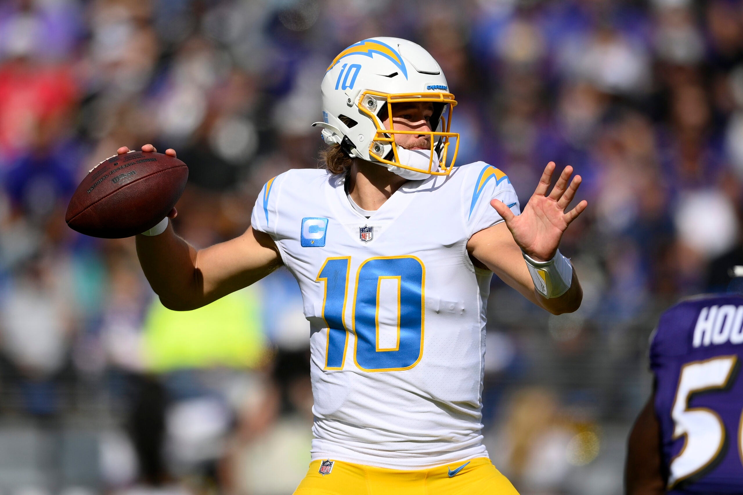 Raiders must be smart about blitzing Chargers' Justin Herbert