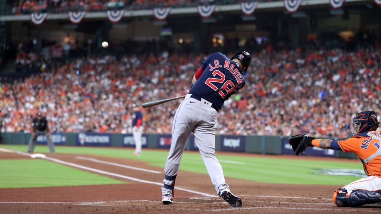 Bryson Stott's grand slam sends Citizens Bank Park into a frenzy