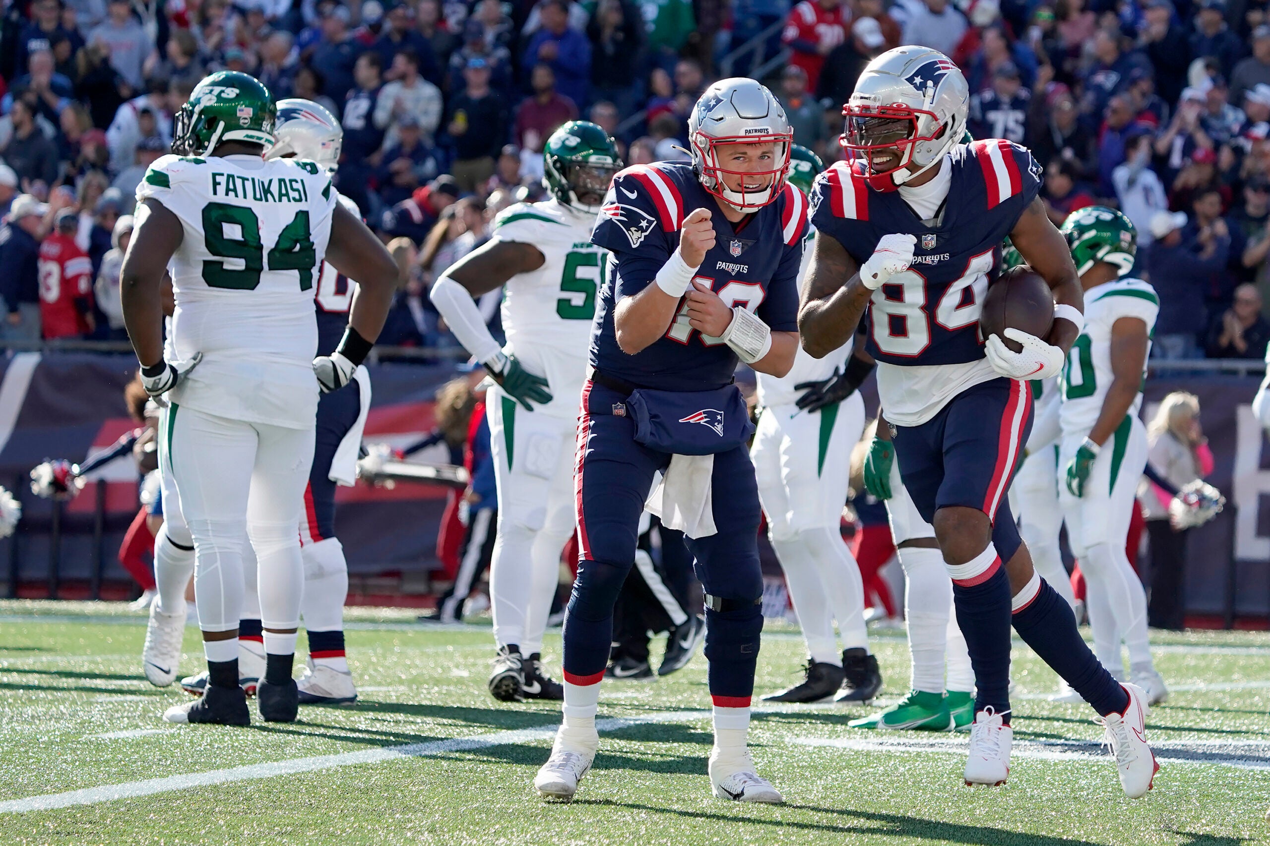 Watch: Bill Belichick pumps up the Patriots after win over Jets