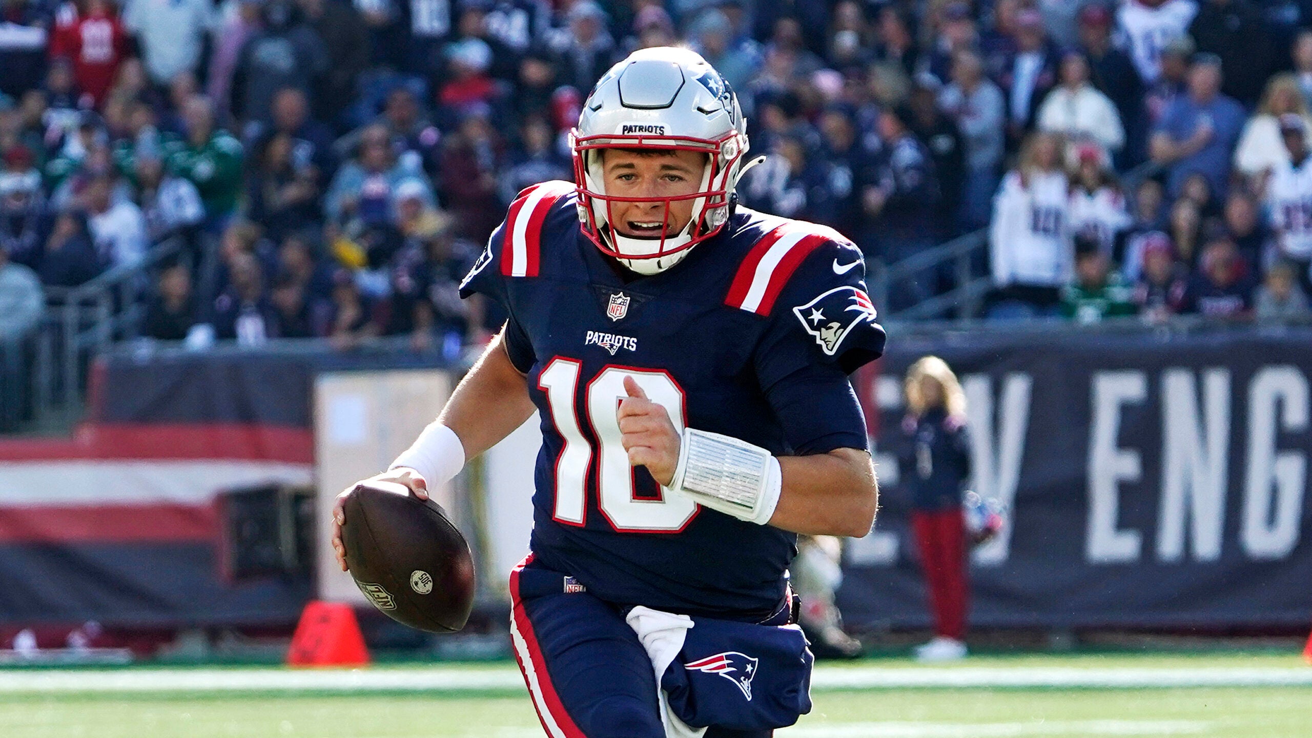 Mac Jones vs. Tom Brady: Why the Patriots rookie is more QB