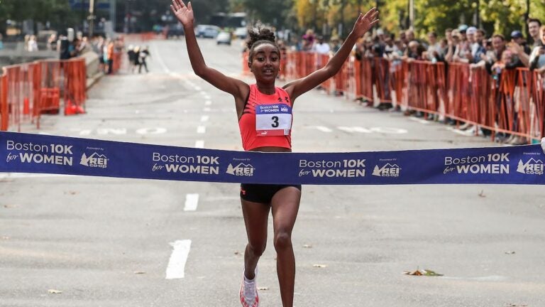 Boston 10K for Women + REI Run Club