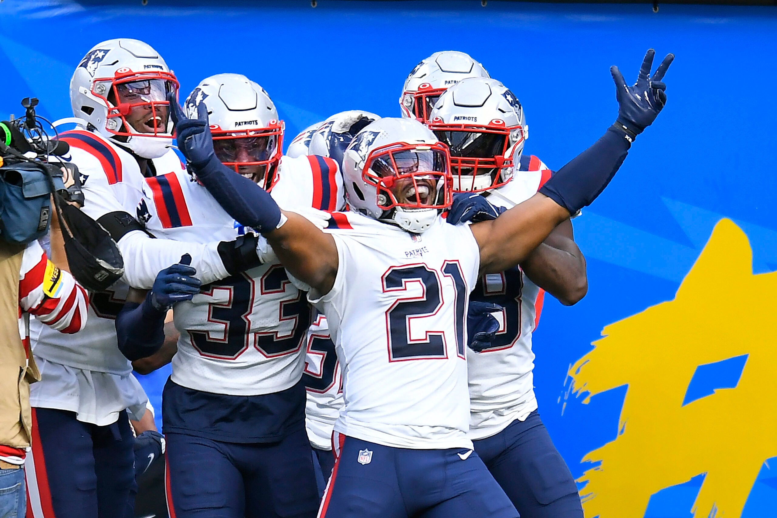 Three Patriots make Pro Football Focus' 2019 All-Pro team - Pats