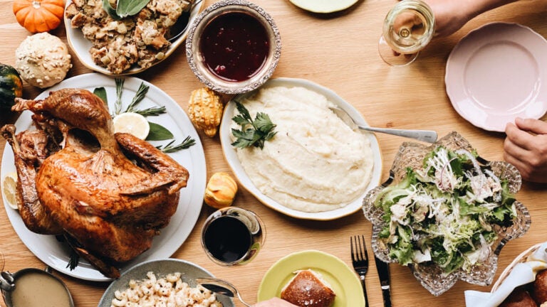 Complete Thanksgiving meals: Here's how to order from grocery stores