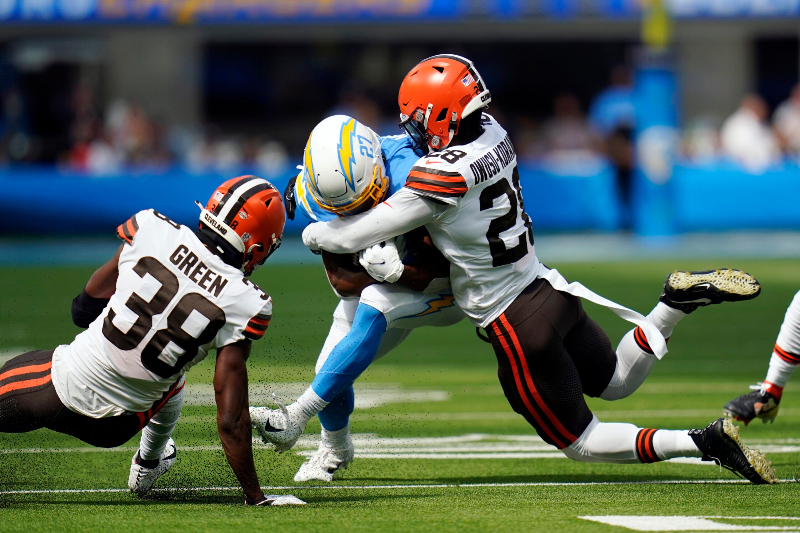 Browns CB Jason McCourty erupts for huge Week 5 performance, PFF News &  Analysis