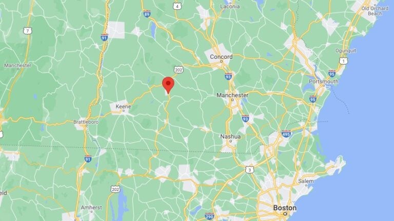 N.H. teen gets 50 years in prison for killing father with hammer - Vimarsana News