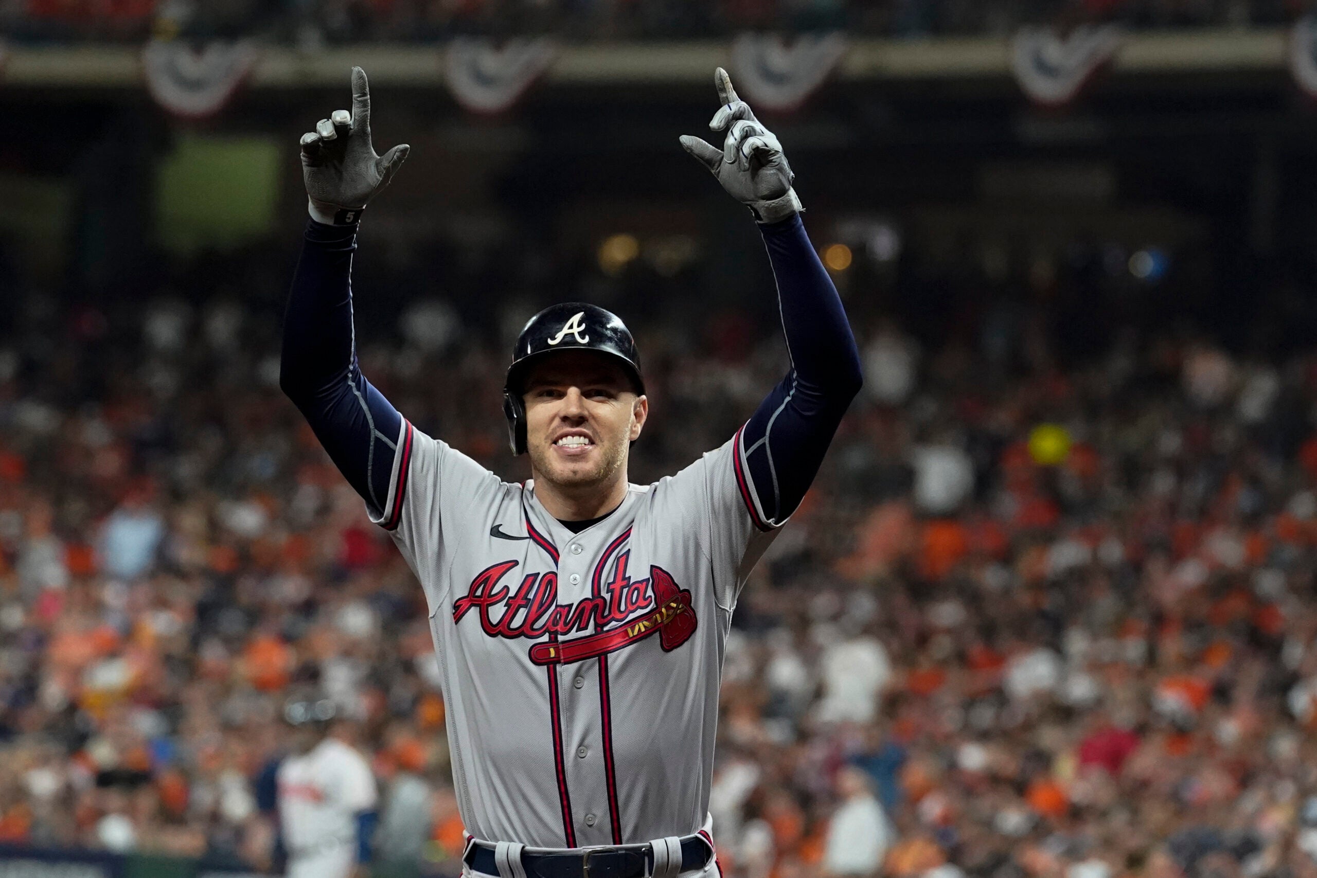 Braves rally past Astros to move victory away from World Series