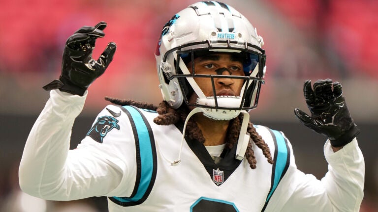 Stephon Gilmore makes key interception, big impact in Carolina