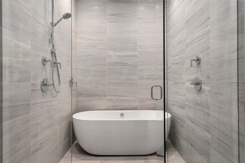 186-Grampian-Way-dorchester-Owner-Bathroom-Shower
