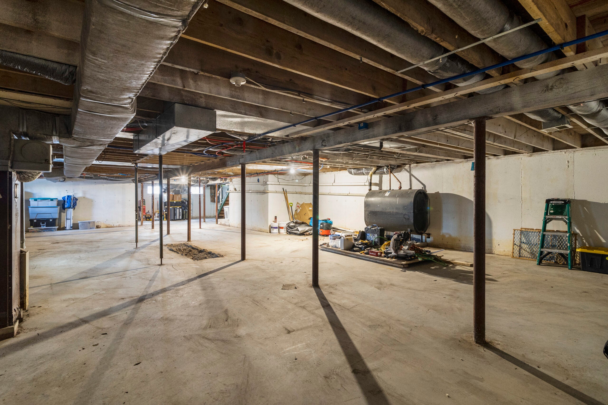 640-High-Street-North-Attleborough-Basement