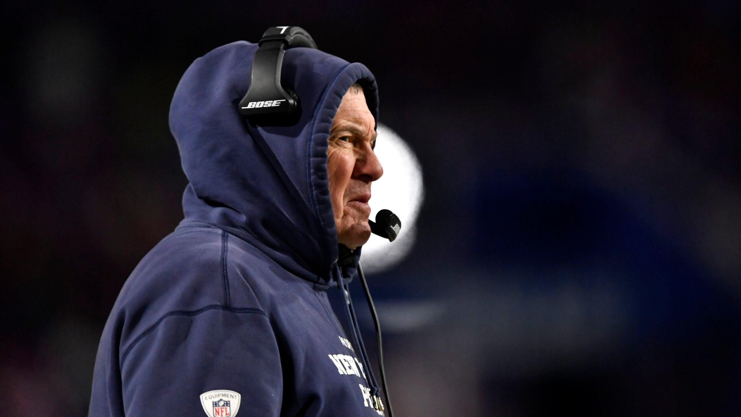 ESPN analyst: Patriots QB Mac Jones should have beef with Bill Belichick 