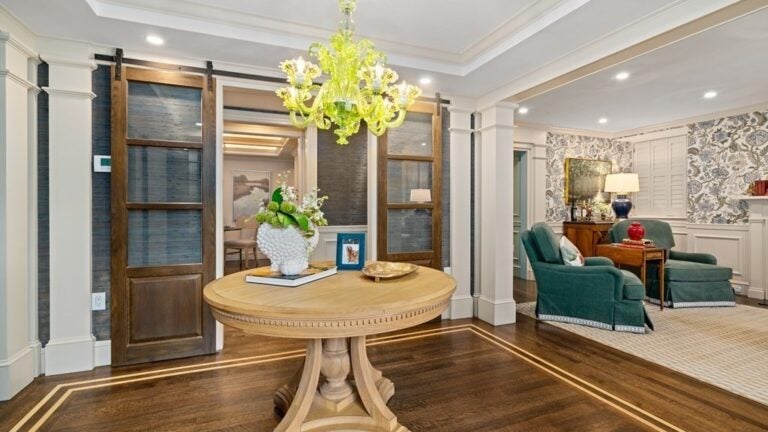 34.5 Beacon St Unit 1 Boston MA interior