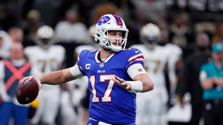 2021 Patriots vs Bills Prediction: MNF Battle for the AFC East