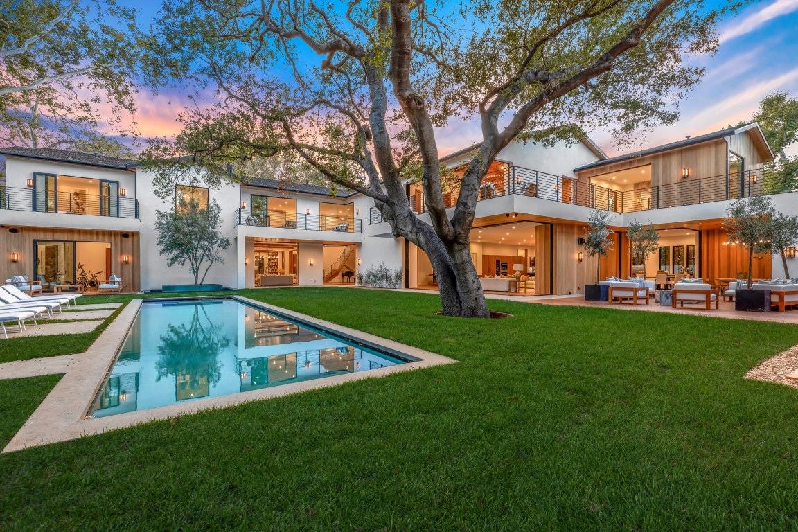 Celebrity Homes Ranked by Gaudiness