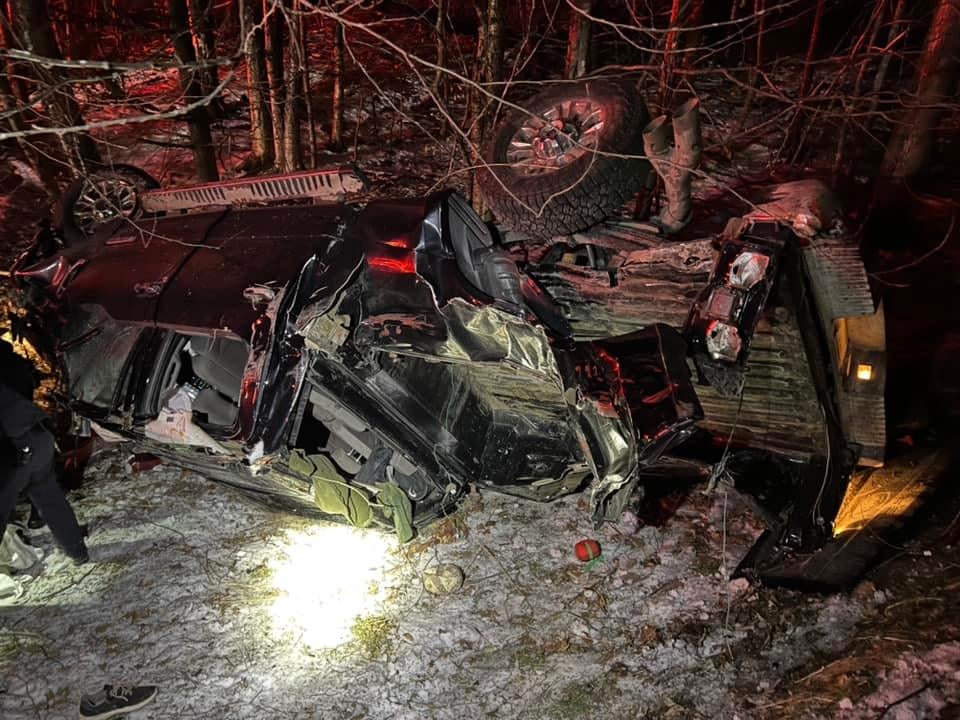 Dog leads police to truck damaged in crash on NH-VT border