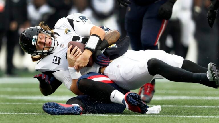 Asiasi had first catch, TD in Patriots' win over the Jets Sunday