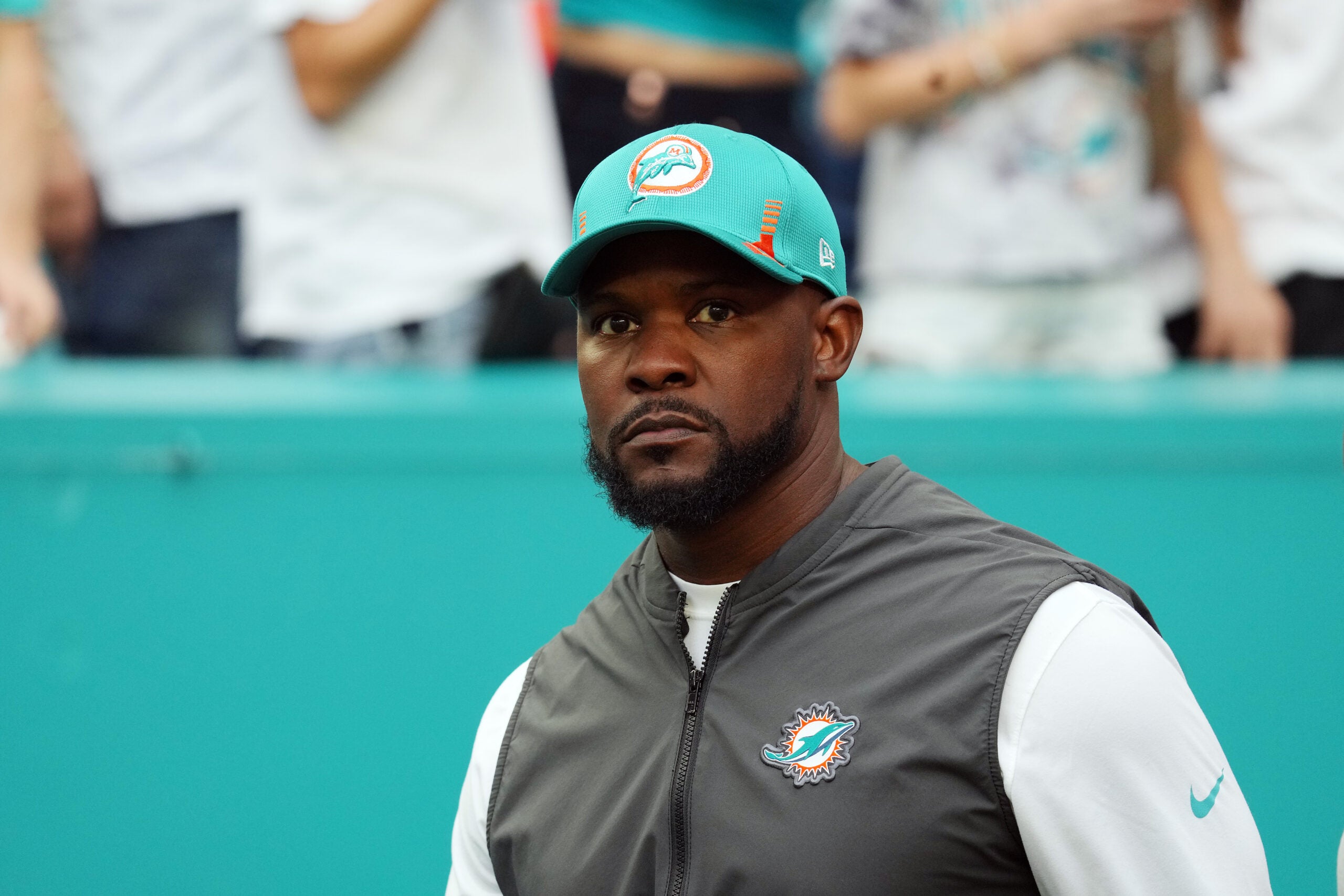 Miami Dolphins fire coach Brian Flores, keep GM Chris Grier