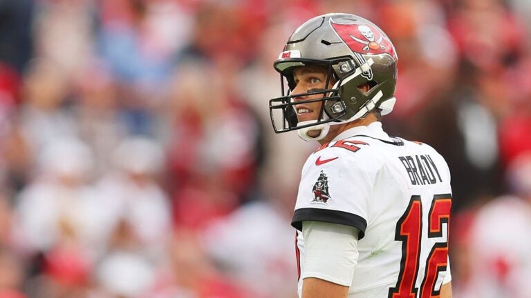 Buccaneers news: Tom Brady reportedly retiring from football