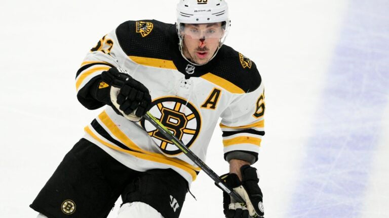 Marchand hat trick leads Bruins to 5-1 win over Canadiens