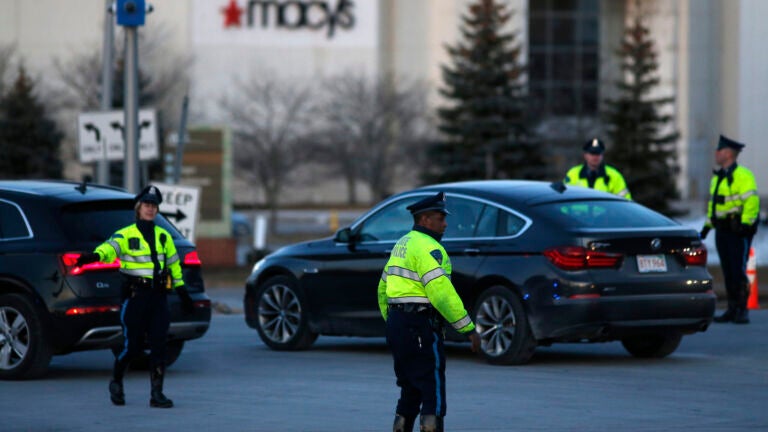 Man in grave condition following shooting at South Shore Plaza - Boston.com