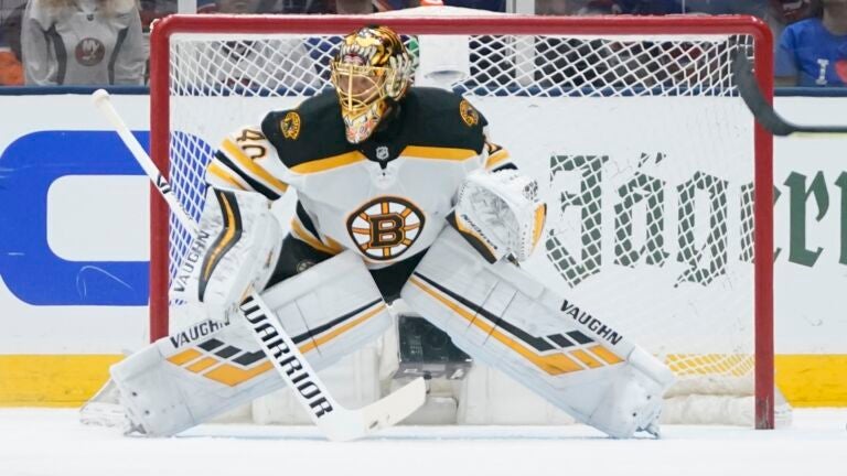 Boston Bruins: Would it be worth enquiring on NY Rangers' goalie?