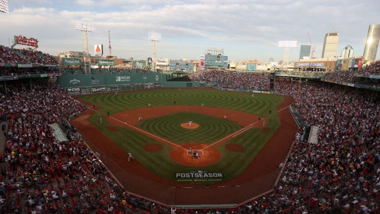 Photos: Red Sox take the field for picture-perfect 2022 Fenway