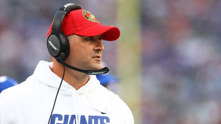 Patriots hire ex-Giants coach Joe Judge as offensive assistant