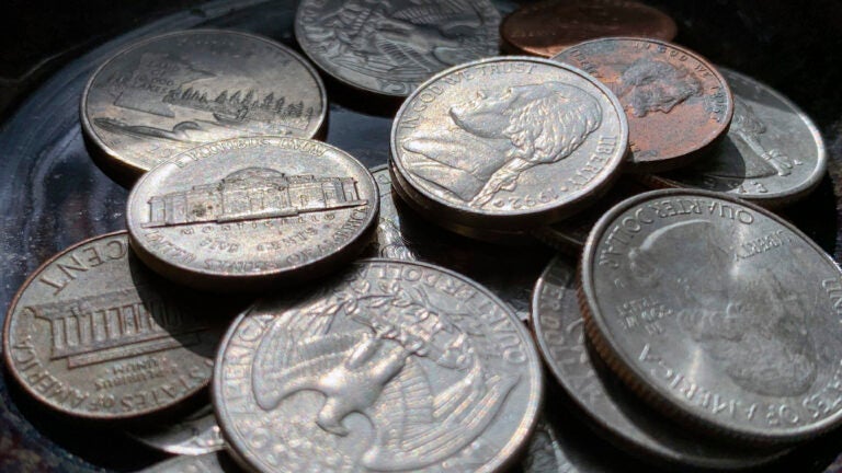 A Colorado company settled a suit for $23,500. It tried to pay with loose coins. - Vimarsana News