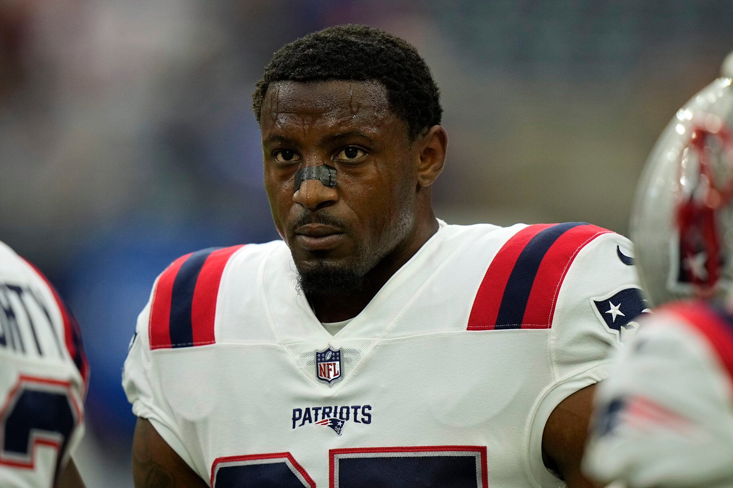 Patriots trade for All-Pro cornerback J.C. Jackson before Saints game