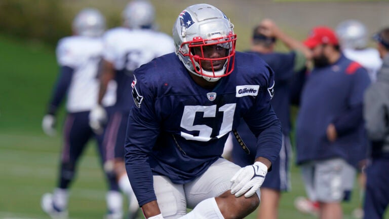 Old, new faces finding production at linebacker for Patriots