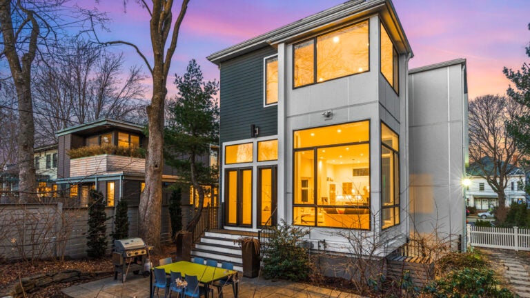 72 Holworthy St #72 Cambridge MA rear exterior