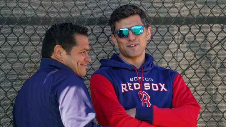 Familiar faces, newcomers take the field as Red Sox hold first full squad  workout of spring training - Boston News, Weather, Sports