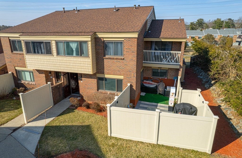 41-Cottonwood-Dr-Exterior