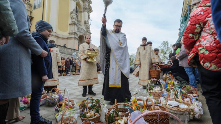 Ukraine marks Orthodox Easter with prayers for those trapped