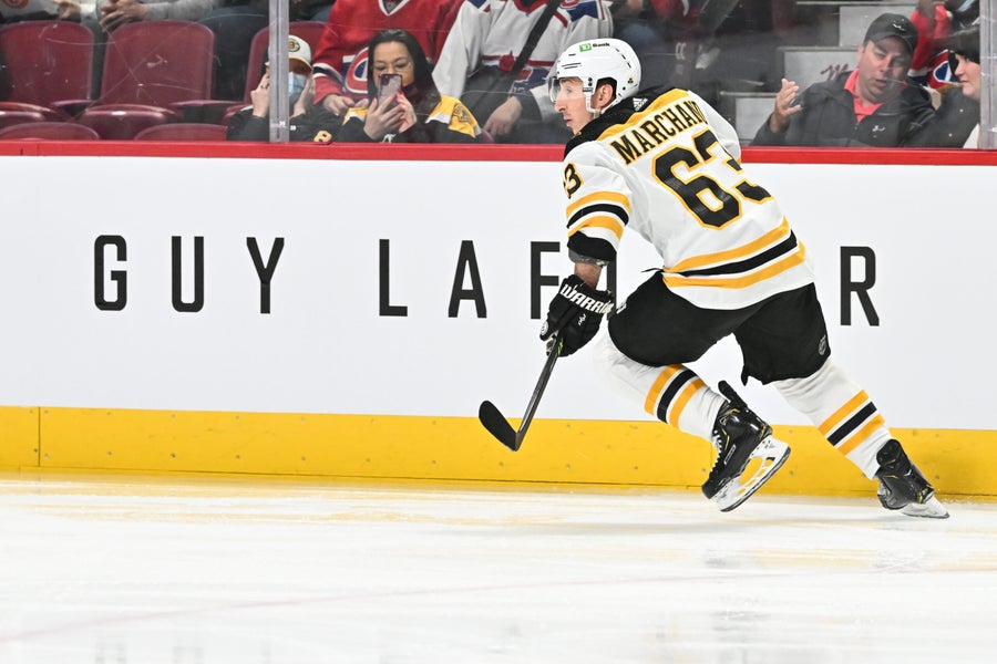 Former Bruin Johnny ‘Pie’ McKenzie dead at 80