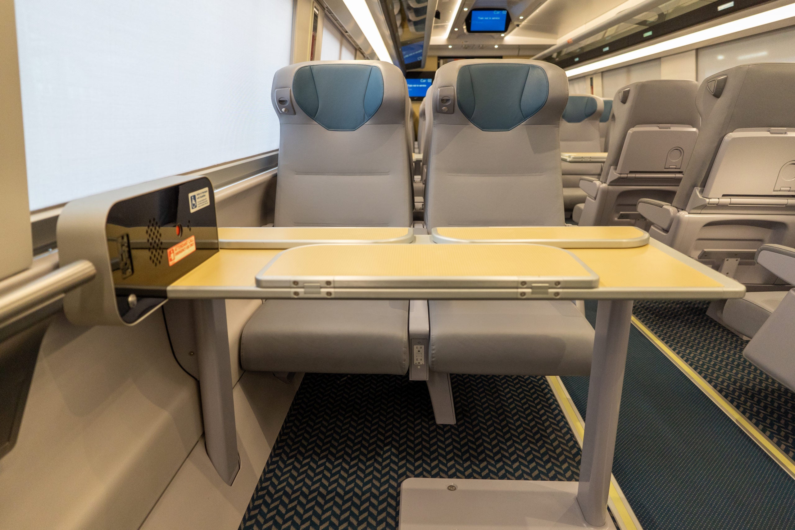 amtrak trains business class