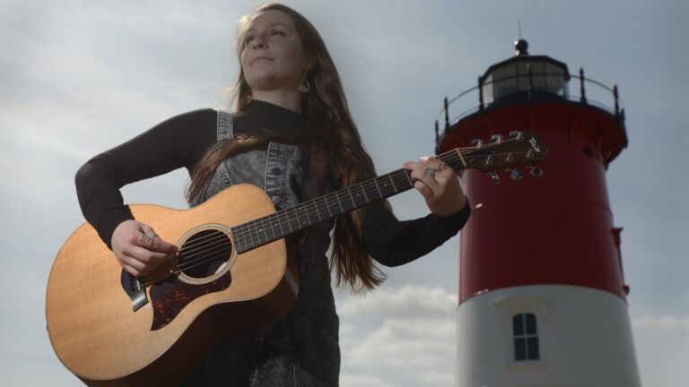Eastham musician gets knocked off American Idol during 'Hollywood Week' - Vimarsana News