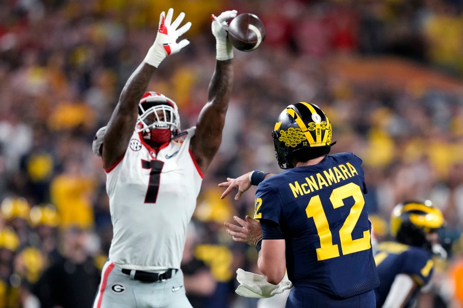 Watch Mac Jones do the Griddy, throw for a touchdown in the Pro Bowl