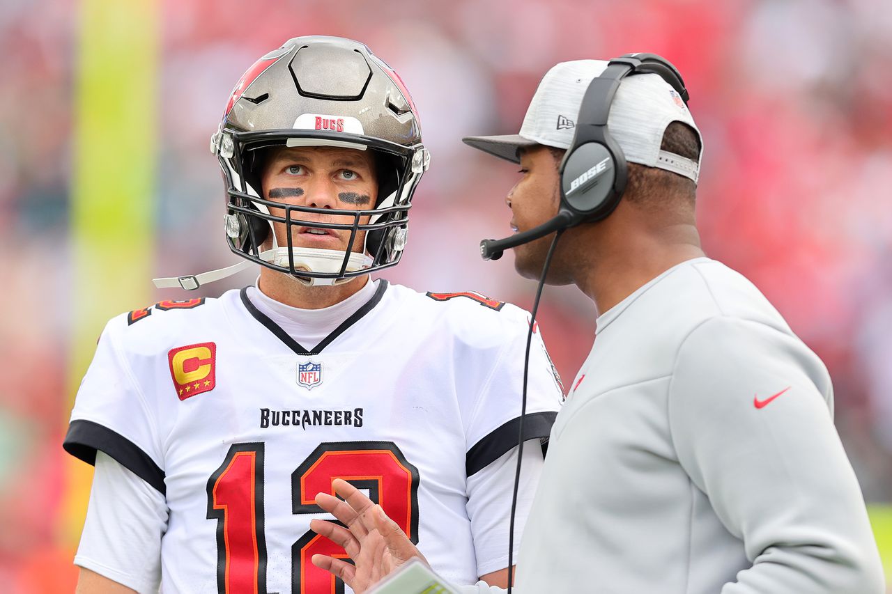 Bucs' 2022 opponents: Tom Brady set to have several intriguing