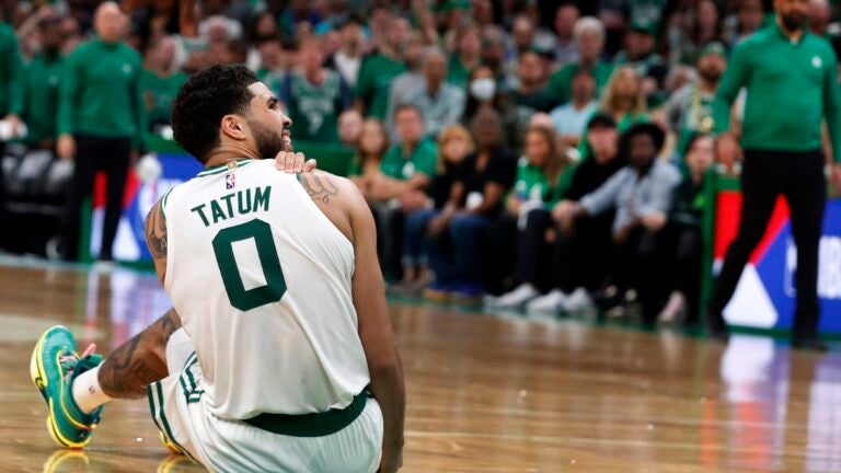 Celtics-Heat telah menjadi perang gesekan, tetapi jangan hitung Boston dulu