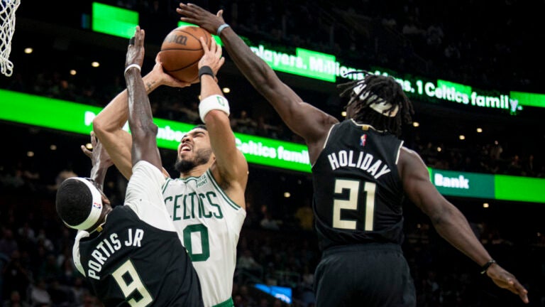 6 takeaways saat Bobby Portis, Bucks mengejutkan Celtics dalam kekalahan yang menghancurkan Game 5