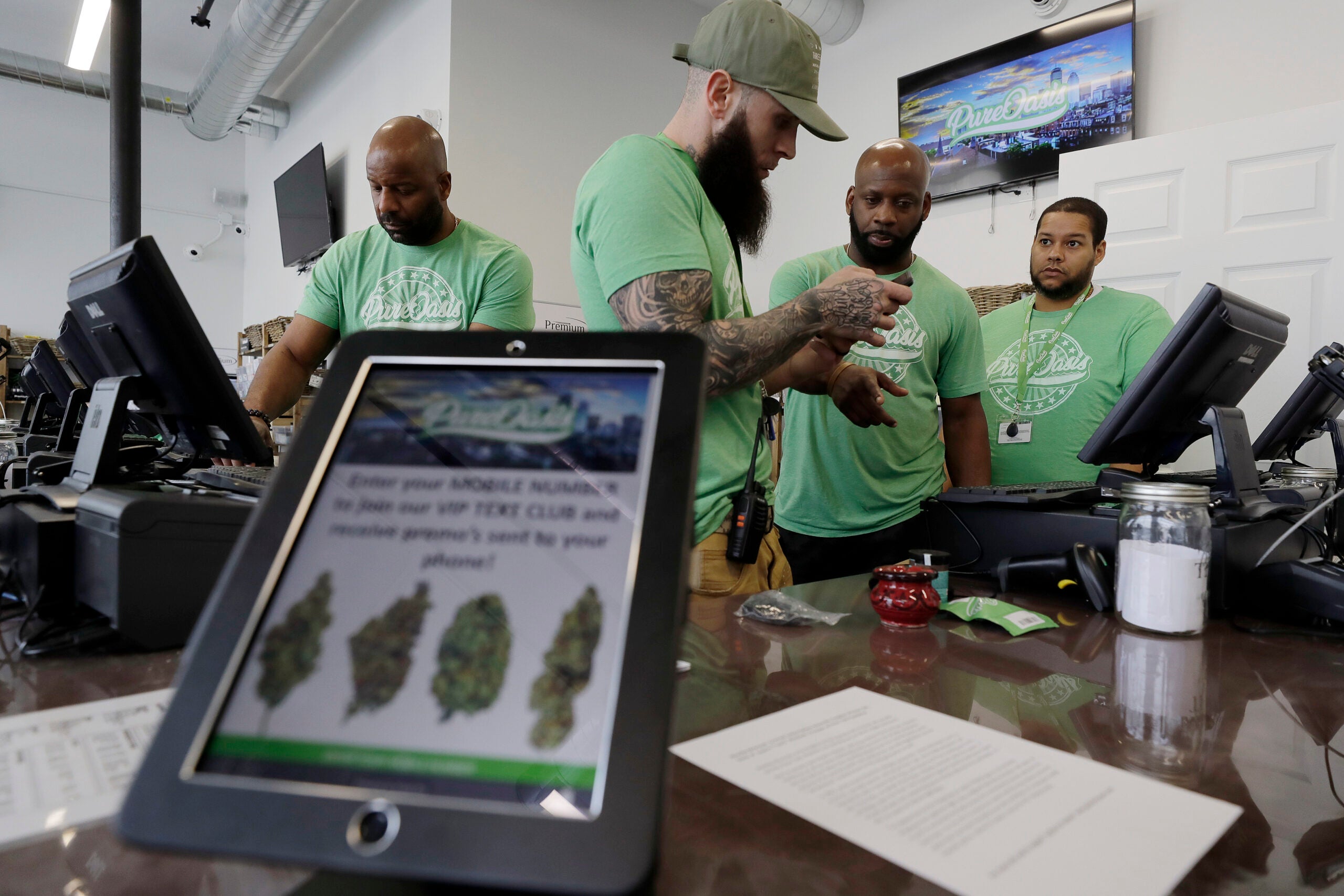 The Best Cannabis Dispensaries In Massachusetts According To Readers   Marijuana Boston 69754 6290fdbe3bfbd Scaled 